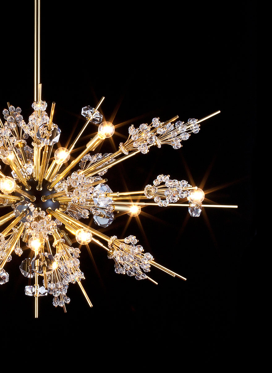 Detail auf Met Auditorium Chandelier