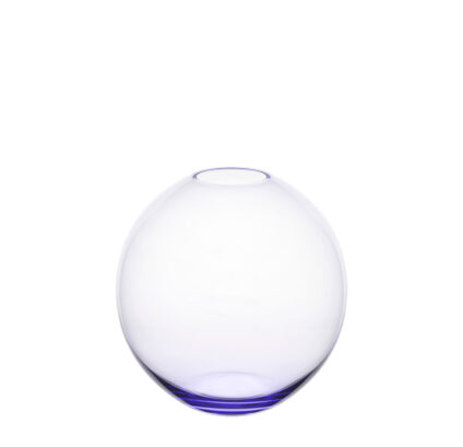1001515107_LOBMEYR_Flower_Vase_BV60_III._amethyst_07_fish_bowl_vases_1.jpg