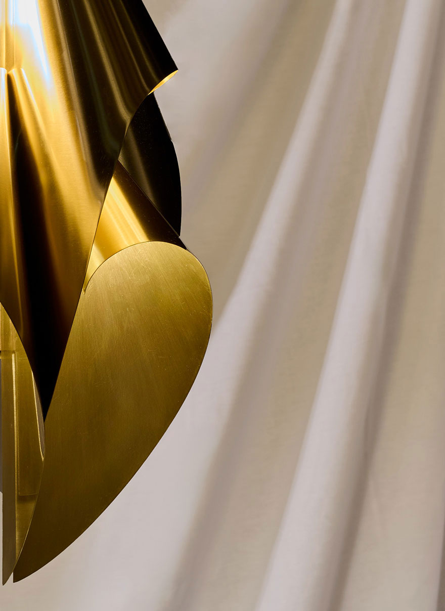 Orchid Chandelier 42797-8 by Bodo Sperlein LOBMEYR (c)Fabian Frinzel